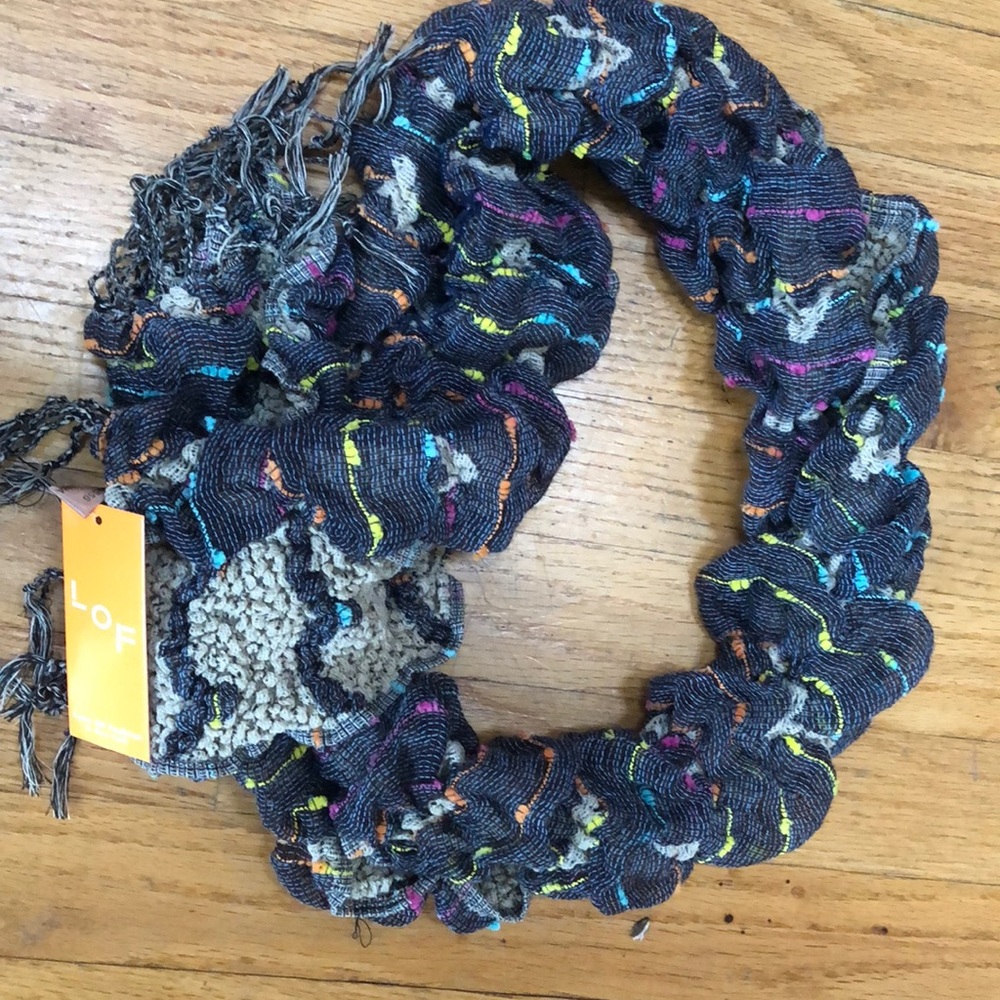 Brand new!!Love of fashion scarf